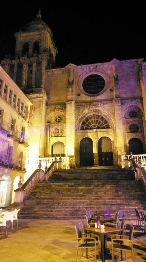 Apartamento Portico Paraiso Daire Ourense Dış mekan fotoğraf